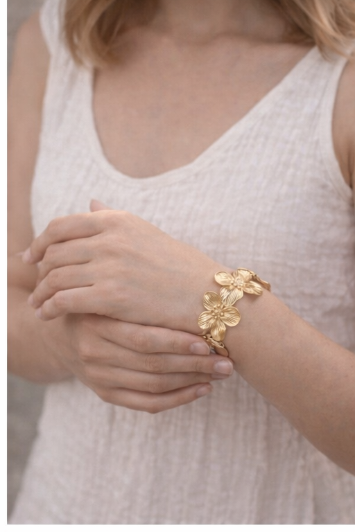 Golden Blossom Bracelet (Anti-Tarnish) - Image 4