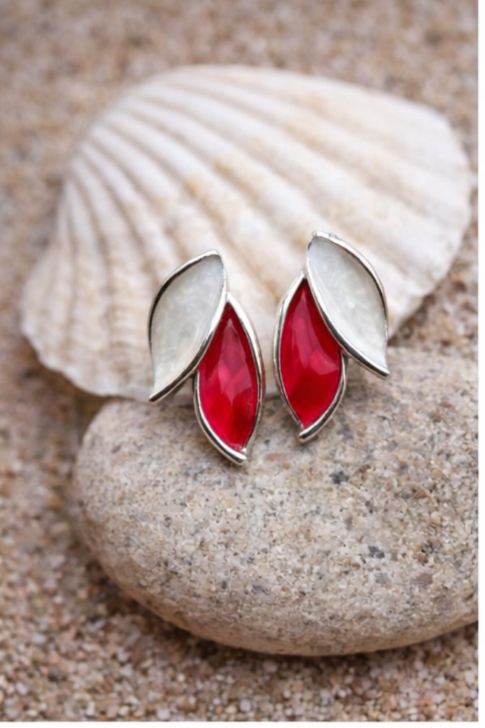 Crimson Red Contrast Leaf Studs Earring - Image 3